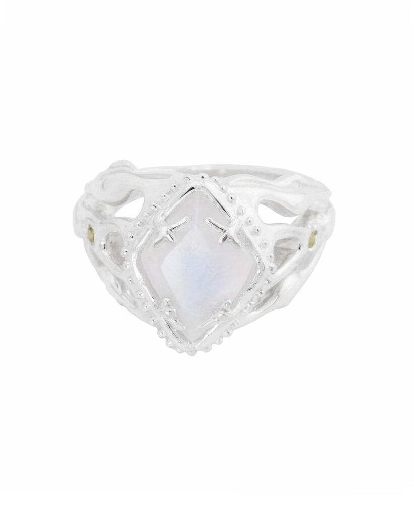 MOONLIT IRIS RING